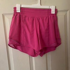 Lululemon Hotty Hot HR Short 4”